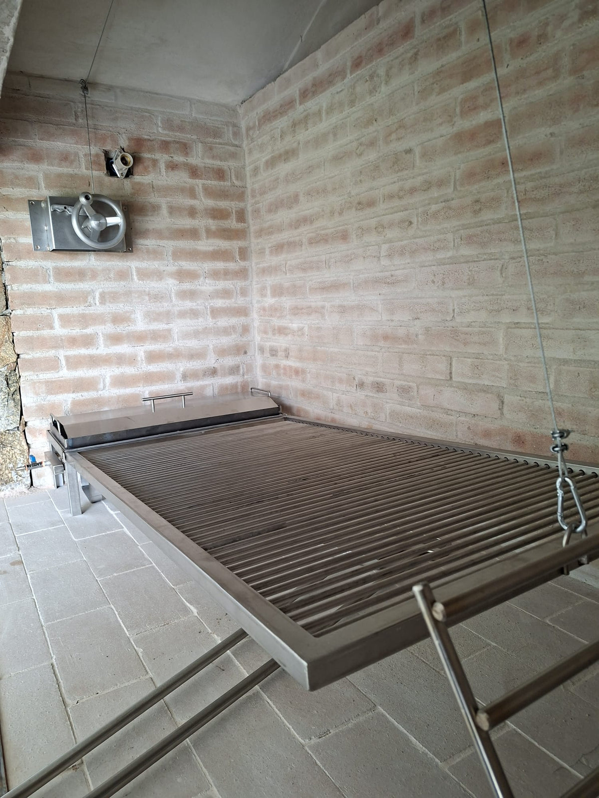 Parrilla Articulada Aprox. 120 a 130 cm