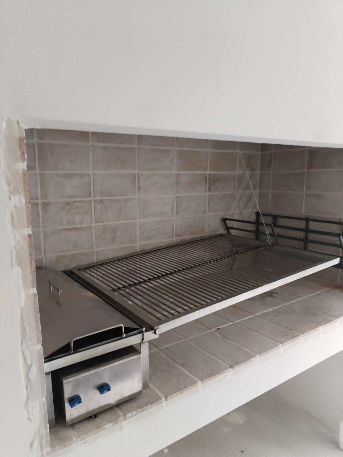 Parrilla Articulada Aprox. 140 a 150 cm